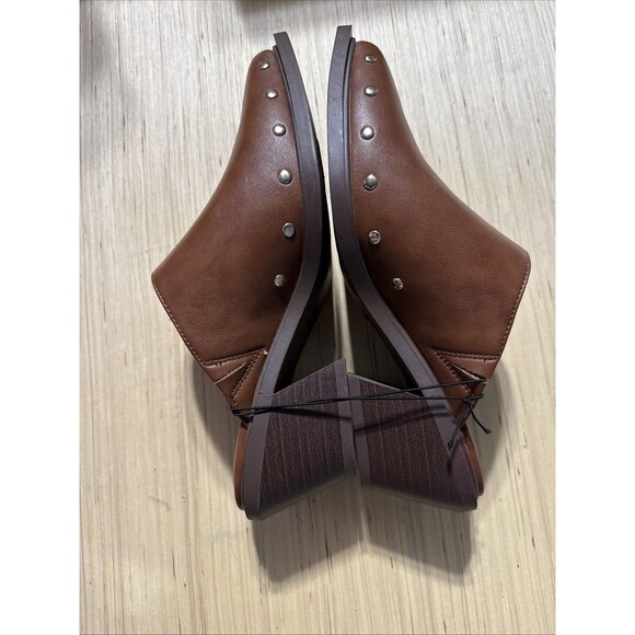 Time And Tru Women’s Block Heel Mule Brown Clogs Size 9 With Studs New With Tags - Picture 5 of 8